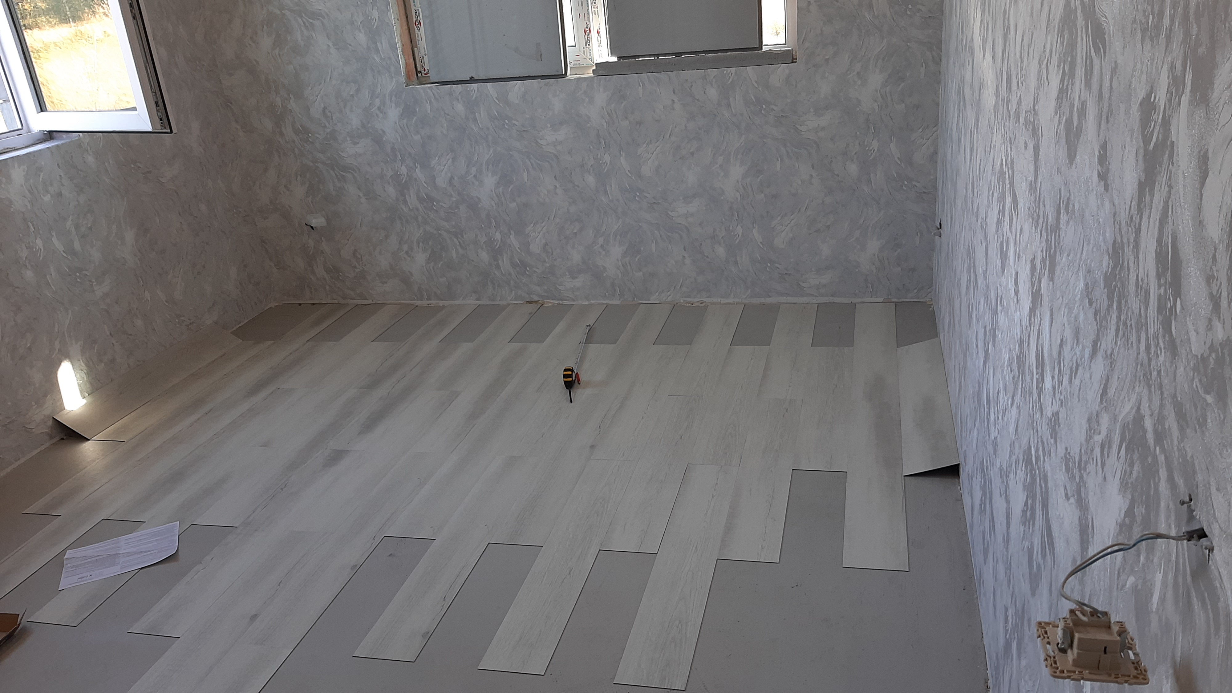 укладка кварцвинила